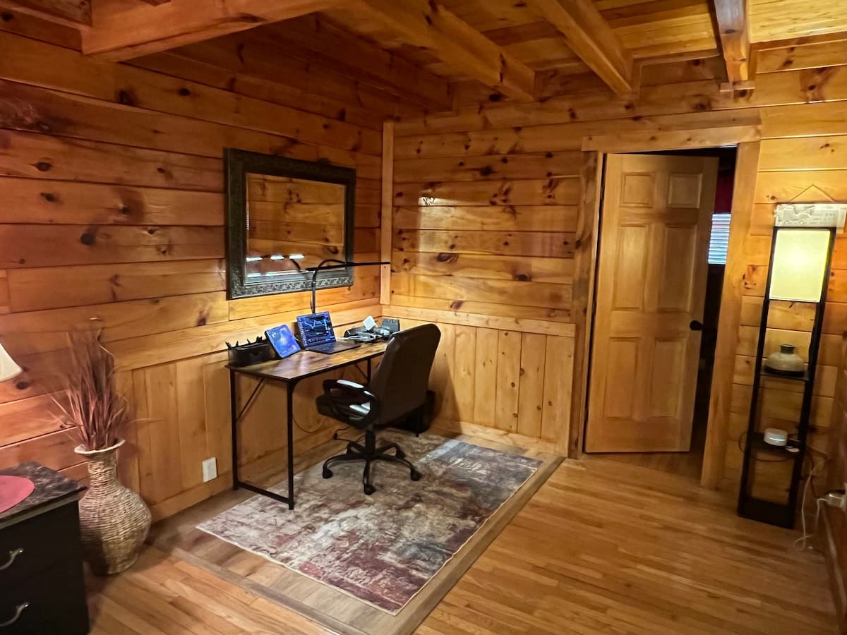 Mountain retreat outdoor space with trees and greenery